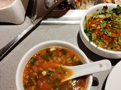 番茄芹菜牛肉粒汤-海底捞火锅(方塔东街店)