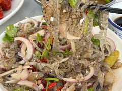 -丹水桥地锅鱼·翘嘴鲌·地方特色全鱼宴(丹江口大坝店)
