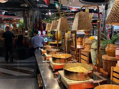 -四海一家自助餐(益田假日广场店)