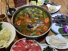 -亮欢寨酸汤鱼(沙冲路店)