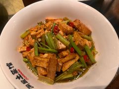 -洞庭土菜小炒馆(易发广场店)