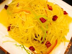 酸辣土豆丝-渝新·干锅鸭头·川菜(总店)
