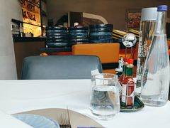 -斯普汇生蚝牛排馆(中骏世界城店)