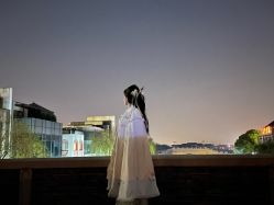 -一揽芳华汉服旗袍体验馆(拙政园店)