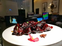 文火焖牛肉-醉辉皇上海之巅(上海中心大厦店)