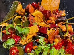 -食乐佳麻辣香锅(森林摩尔商业街区店)