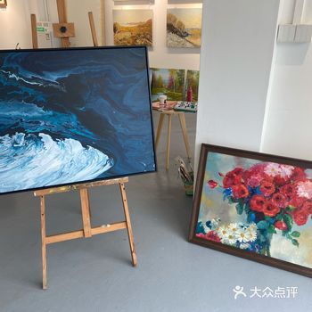 终于在中山遇到一家适合我买画的画廊