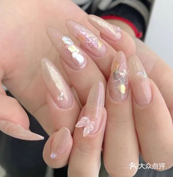 如此好看的指甲也就78块钱而已了！！
