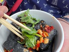 -黑色经典臭豆腐·湖南特产(步行街店)