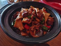 千叶牛腩煲-令狐冲·炭烤活鱼(宝龙店)