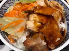 特盛照烧煎鸡饭-吉野家(上海美罗城店)