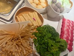 -海底捞火锅(凤凰广场店)