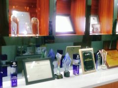 -茂菊口腔连锁(浦东南路店)