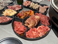 -啊美丽炭火烤肉(滑翔一店)