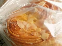 -昆明冠生园·蛋糕·面包(南强街店)