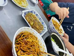 -海碗居老北京炸酱面(增光路店)
