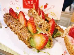 草莓抹茶开心奶棒-西树泡芙(静安大悦城店)