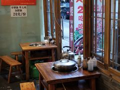 大堂-仔耳朵冷锅鱼蛙芋儿鸡(莲花东路店)