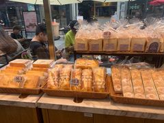 -乐艺哆·乐活烘焙(浦西万达店)