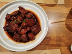 阿婆红烧肉-荣小馆(椒江青悦城店)