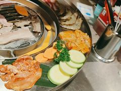 -哈哈碳都·牛肋条无限自助烤肉(台江万达店)