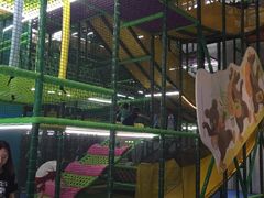 -蒙特利亲子乐园