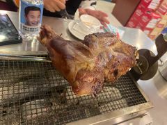 碳烤羊腿-腾格勒烤羊腿