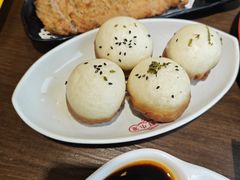 -玖鲜小笼(中山广场店)