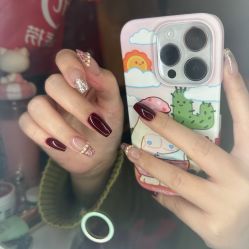 -HUII NAIL绘京美甲美睫会馆