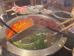 -廖掌柜·重庆鲜货火锅(上海首店)