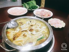 野生菌土鸡火锅-菌之家·专业纯野生菌火锅·特色炒菌