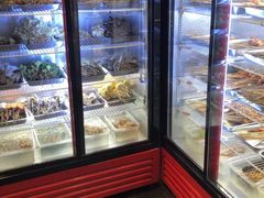 面包甜点陈列柜-乐山串串香老火锅(鼓楼店)