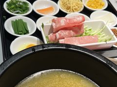 -妈妈故事米线(市府恒隆店)