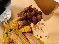 椒盐排骨拼玉米-味上湘菜馆(河马店)