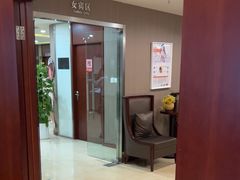 -爱康国宾体检中心(五角场万达广场分院)