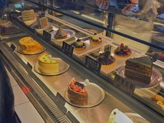 面包甜点陈列柜-Juicy Bakery(大学路店)