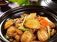 鲍鱼焖鸡煲-景隆乳鸽王海鲜餐厅(溪涌店)