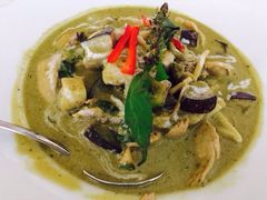 -Thai Pothong Restaurant