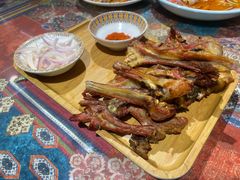 -乡村馕坑肉·烧烤·新疆菜·本地人更爱吃(阿勒泰首店)