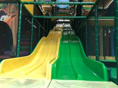 -蒙特利亲子乐园