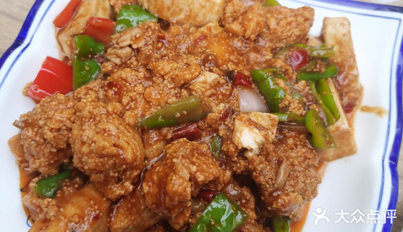 恩施街上最火的湖北菜