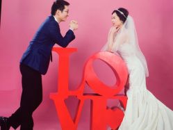点击看大图 -挪娅婚纱摄影皇家会所