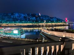 -中国宜宾·长江地标广场