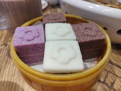 -香山湖家家宴(中山陵店)