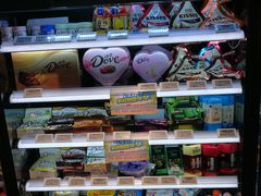 -中百仓储超市有限公司(越秀星汇维港店)