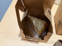 -星巴克臻选(上海中环广场2F店)