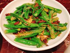 辣椒炒肉-新白鹿餐厅(爱琴海购物中心店)