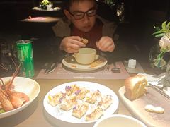 -九月里.自由花园餐厅