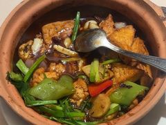 -八府香鸭·啫啫煲(华山路店)