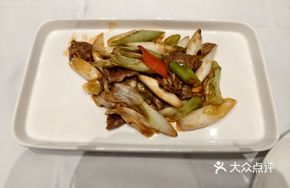 Scallion Stir-fried Donkey Meat